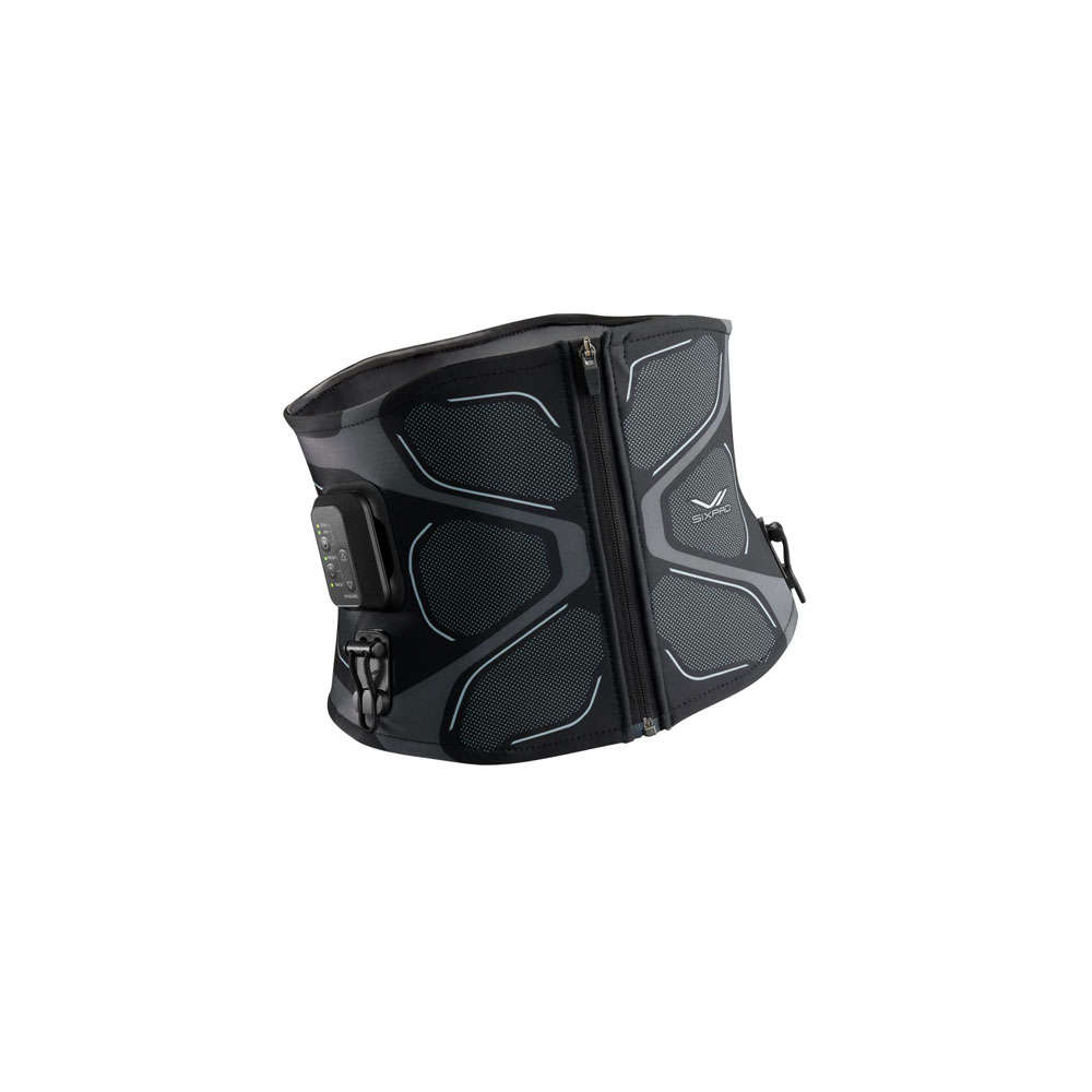 〈シックスパッド〉肌の水分で通電するコアベルト！